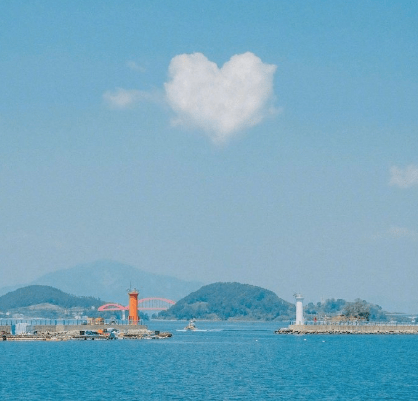 沙漠旅游适合怎么穿搭_沙漠骆驼图片