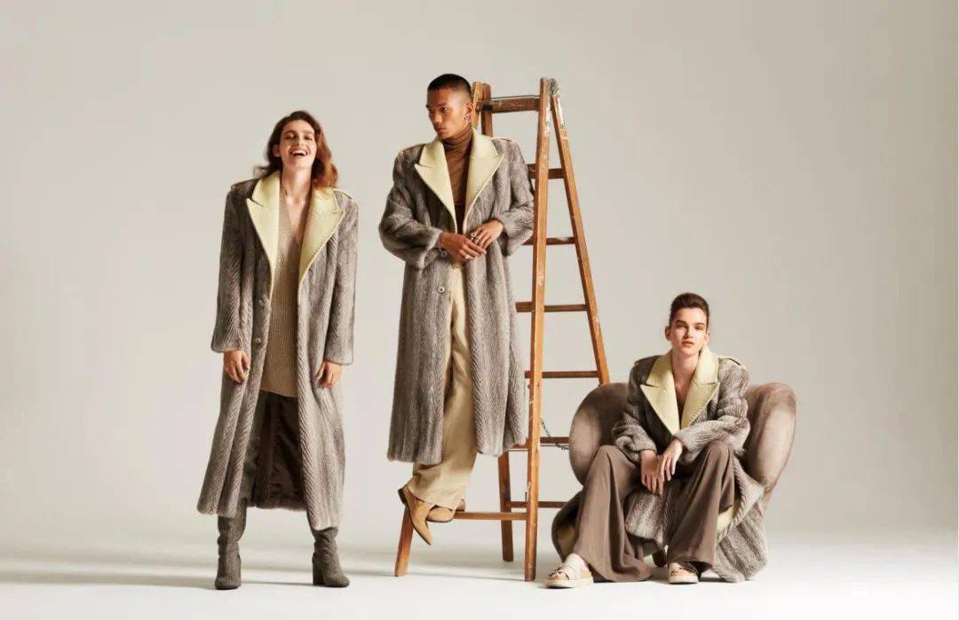 黄金|奢侈品之皮草调查丨昔日“软黄金”，如今价如“草”！