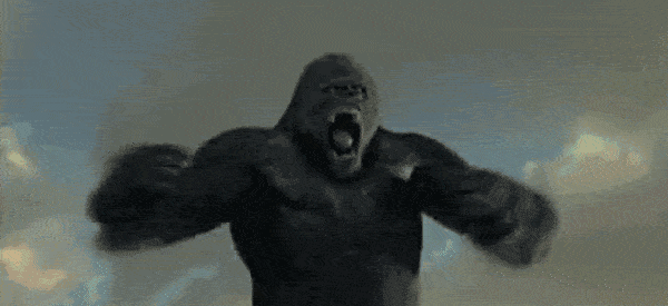 有部电影叫《金刚》,主角是一只大猩猩,大猩猩一发怒,就会一边咆哮