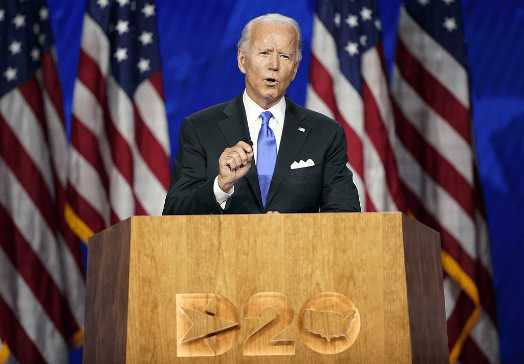 炮轰|拜登演讲大火力炮轰特朗普，外界注意到他这样提到中国