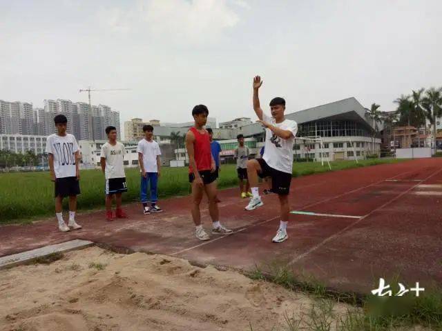 931ceee11ee747748d97e9ecf379ab8c.jpeg
