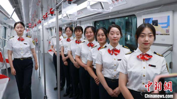 地铁|安徽合肥地铁首批女司机上岗