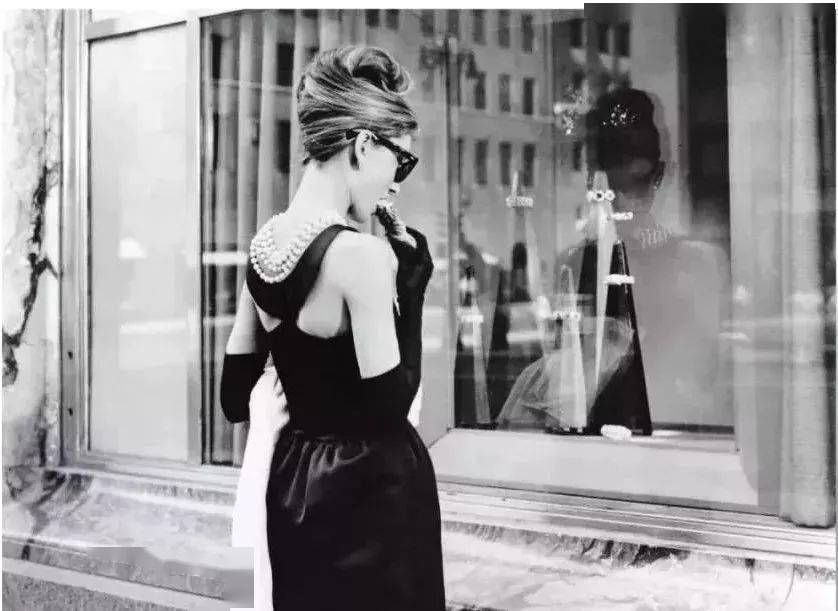 珠宝|送它不踩雷！施华洛世奇耀动的心，让她看见你的“心跳”！