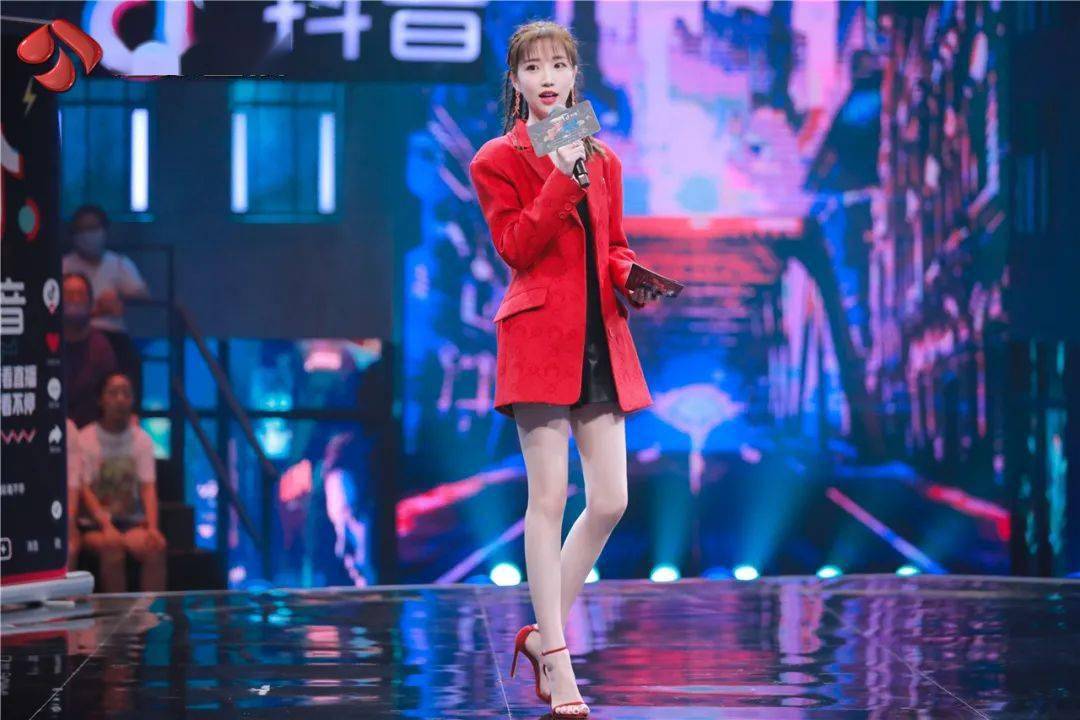 张韶涵|强强联合、精彩斗舞，《蒙面舞王》第一赛段的擂主会是谁？