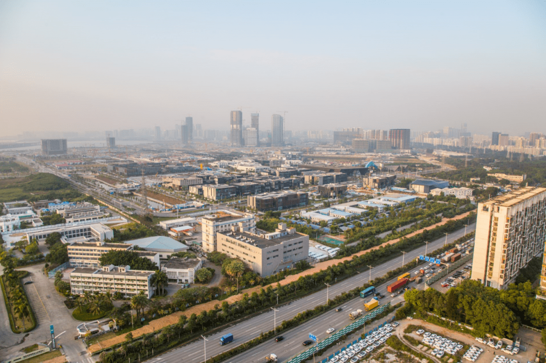 前海2020年GDP_2020年中国gdp