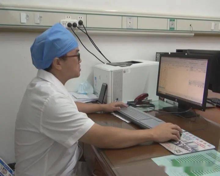 南瓜子|孩子的这些动作一定要制止！7岁女童气管内竟“长出”2厘米南瓜子