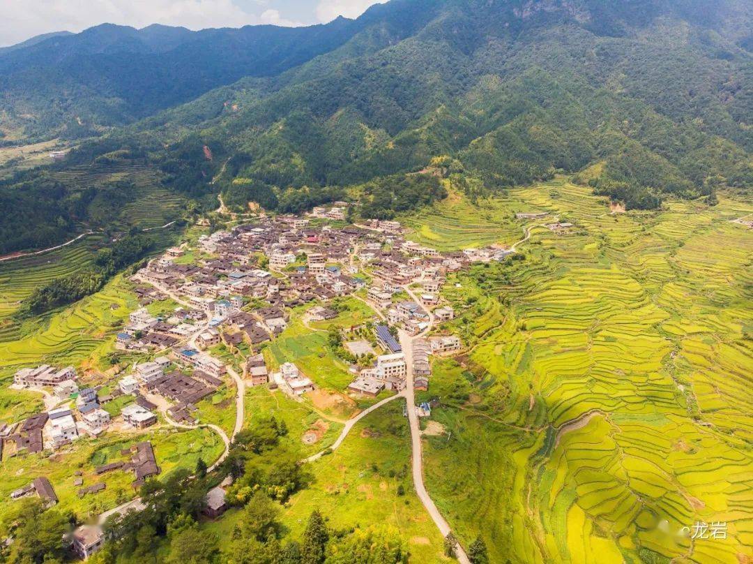 构筑乡村振兴路～连城县创建"四好农村路"工作纪实
