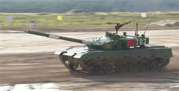 曹卫东点评我军赴俄参加“国际军事比赛-2020”