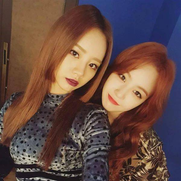 发型|火遍全网的“茶艺”发型太绝了！实用又显脸小，颜值秒加100分！