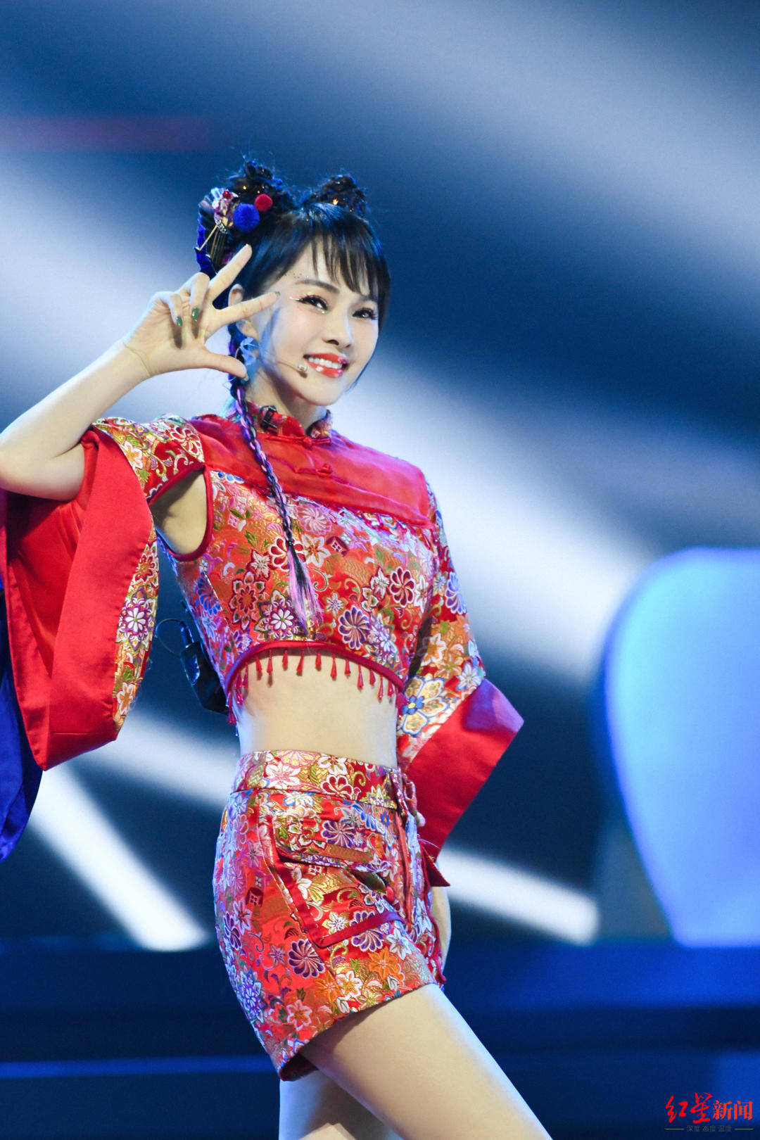 舞台|姐姐日记 ⑨|伊能静：我们亦母亦友也很棒