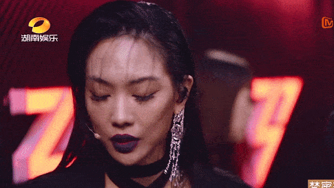 许佳琪|每刻美丨撩人湿发 又美又飒！