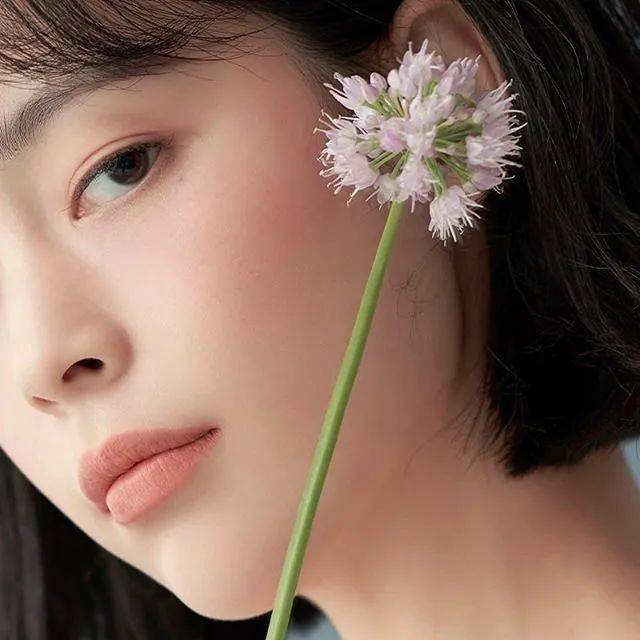 眼线|姜涩琪的眼妆迷倒了我，学习单眼皮怎么画都好看的秘诀