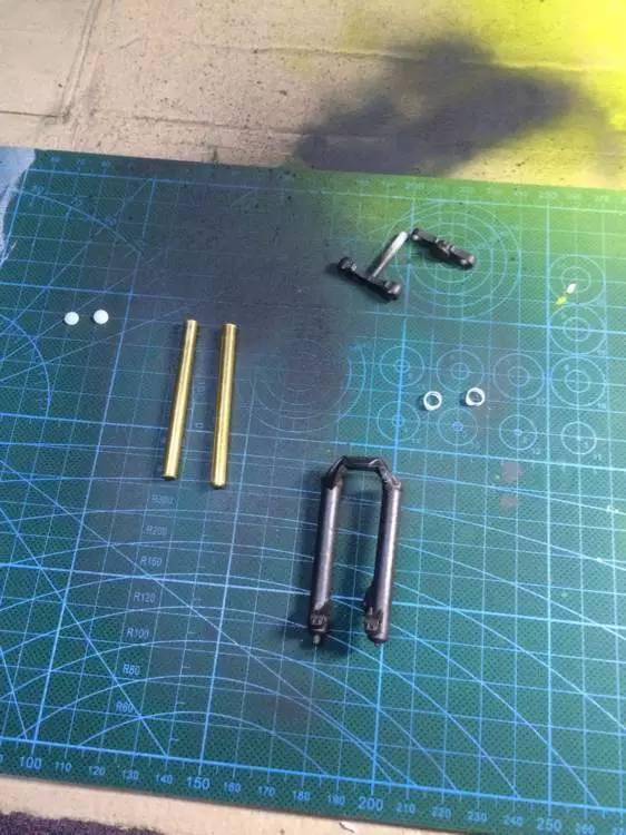 细节|手工打造Demo8速降车模型