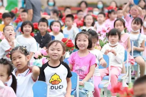 北京石油学院|北京石油学院附属二小迎新：石榴树的新家