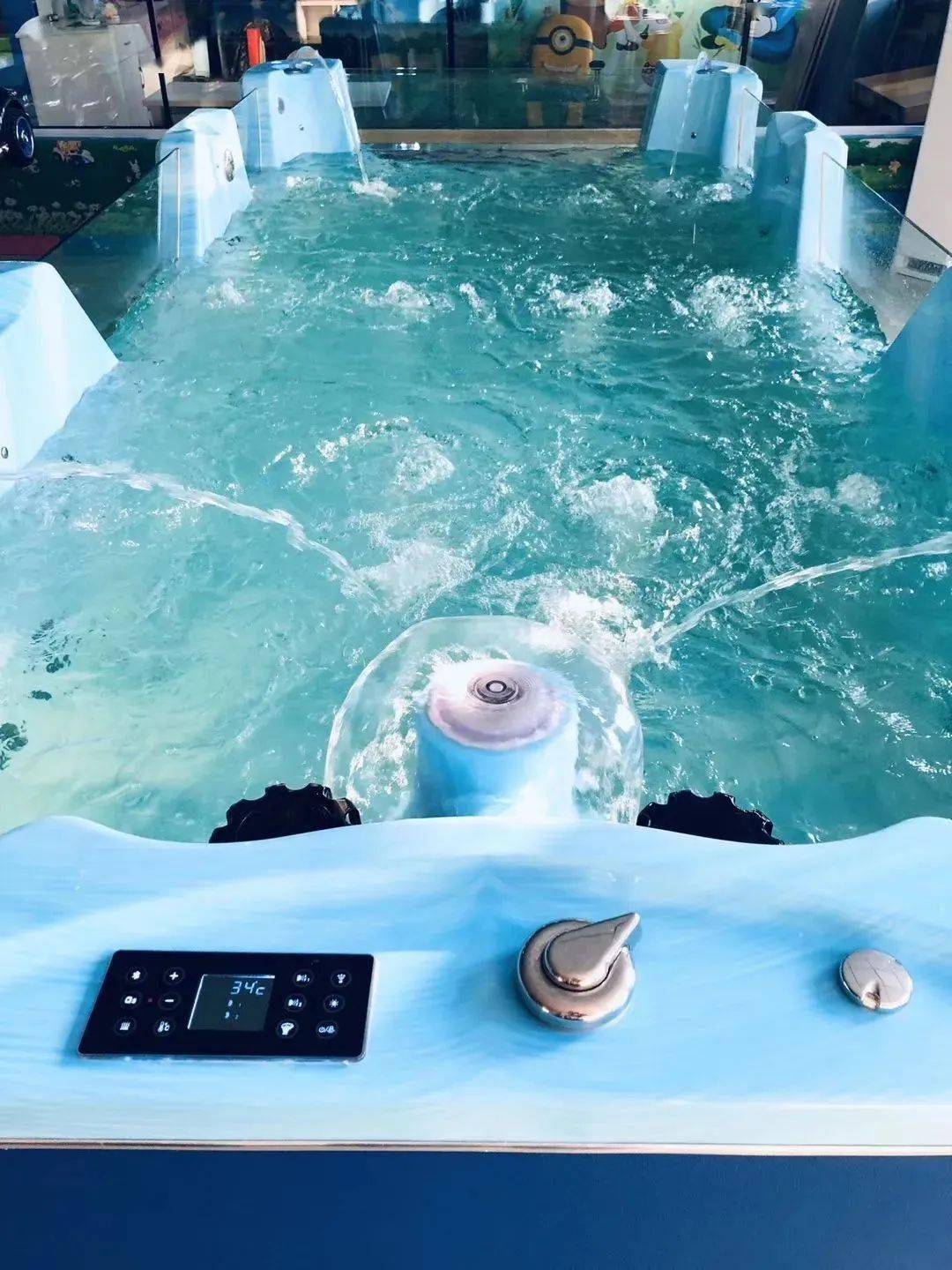 宝宝|洁净水质，超级放心！38.9元抢婴幼儿游泳套餐！游泳+抚触+洗澡...专业恒温水池