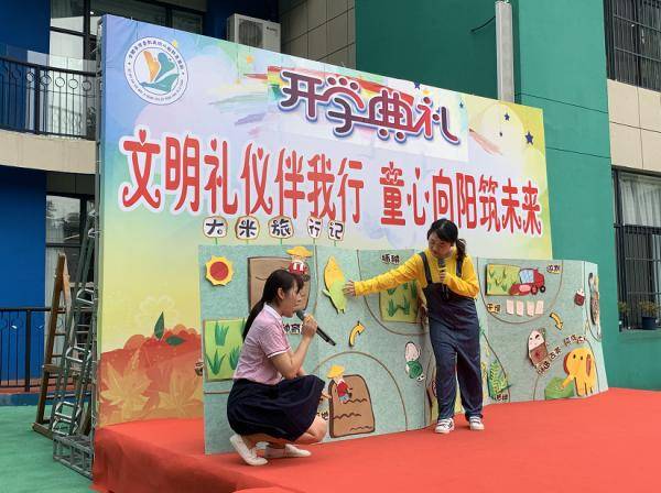 合肥|现场直击“神兽”归笼！ 家长：心情异常复杂！