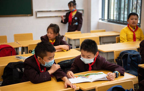 王冠森|返校报到