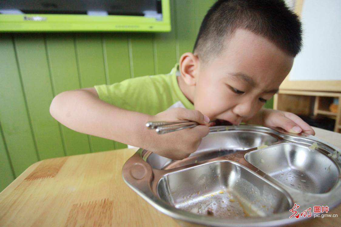 孟德龙|“光盘”行动从娃娃做起