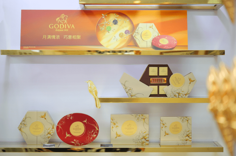 时尚|GODIVA歌帝梵梦幻快闪火爆魔都 全新概念入局时髦圈儿