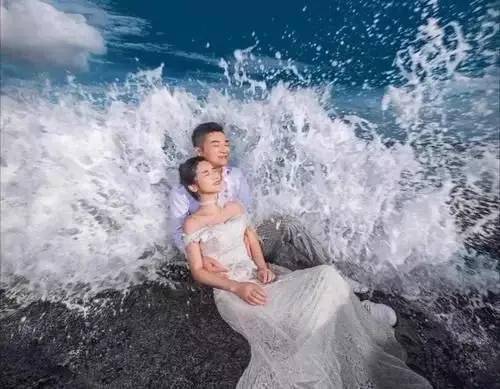 婚纱链接海浪_海浪简笔画(2)