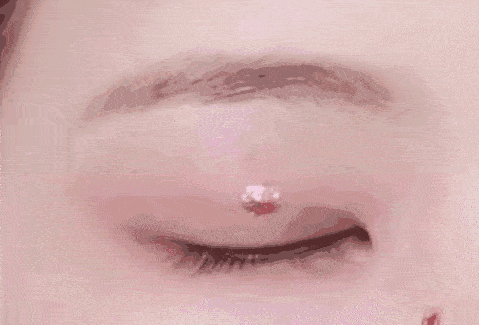 眼影|宣美的同款眼妆，真的仅靠指腹就能完成？