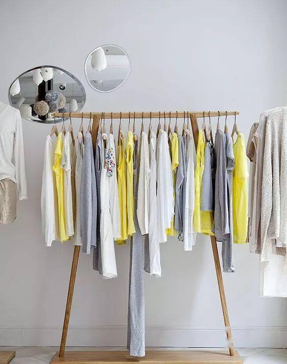 店铺|秋装陈列，这样做店铺业绩跑赢2020。