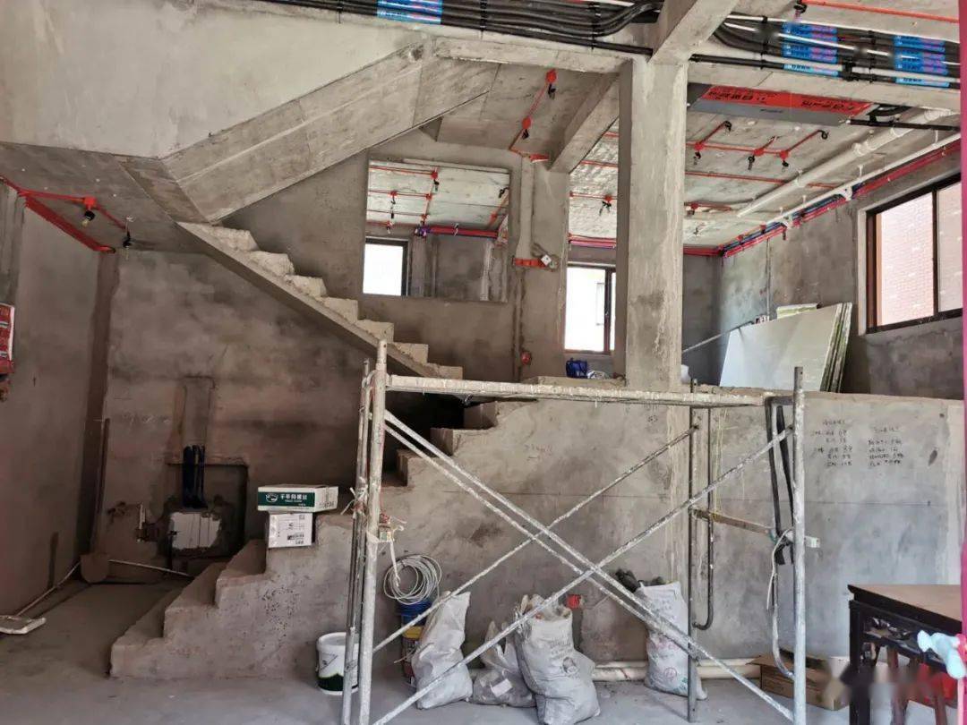 7614b05d75654e28886864dac0f32bb1.jpeg