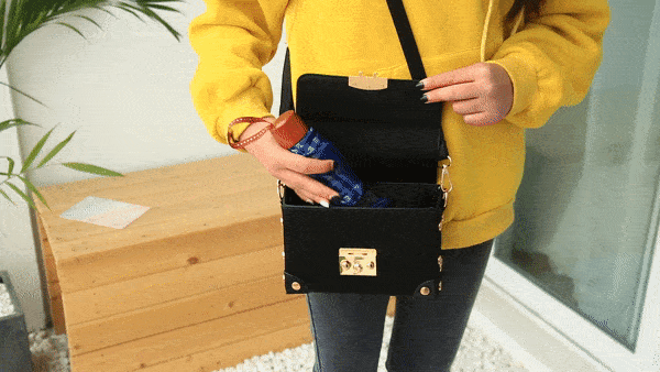 路人|撑这么漂亮的伞出门,经常被路人追着要链接!