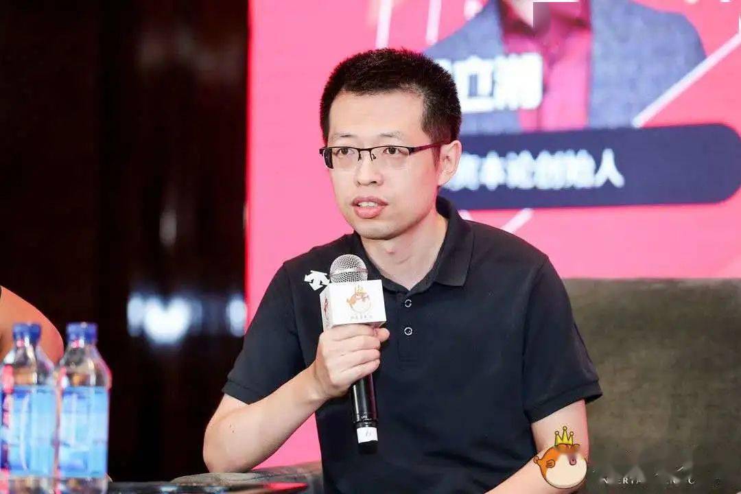 愿景娱乐coo刘俊铭最后提到公众对于明星直播间长期存在固定脚本的