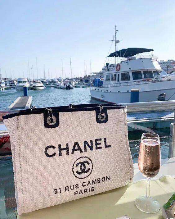 帆布|背帆布包的女生,都很廉价???NO!