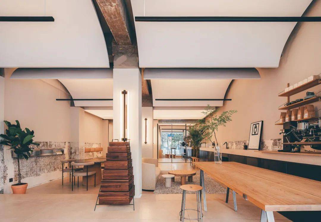 shop|编辑之选｜凭设计出圈的酒吧主理人Derek，又开了一家“拒绝被定义”的家居集合店