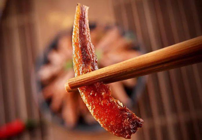 口味|越吃越上头！10款淘宝网红零食推荐