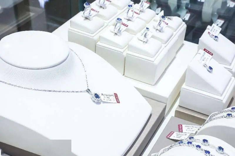 珠宝节|太划算啦!巴黎春天浦建店“耀你幸福珠宝节”火热开启,9月我们结婚吧!