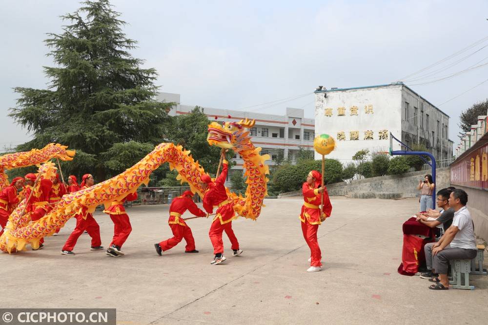 谢师恩|湖南新田：舞龙谢师恩