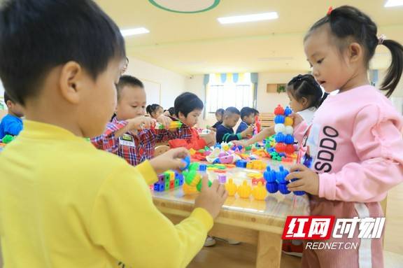 芙蓉区|麻阳龙升幼儿园开园：芙蓉区援建 苗乡贫困学子成长乐园