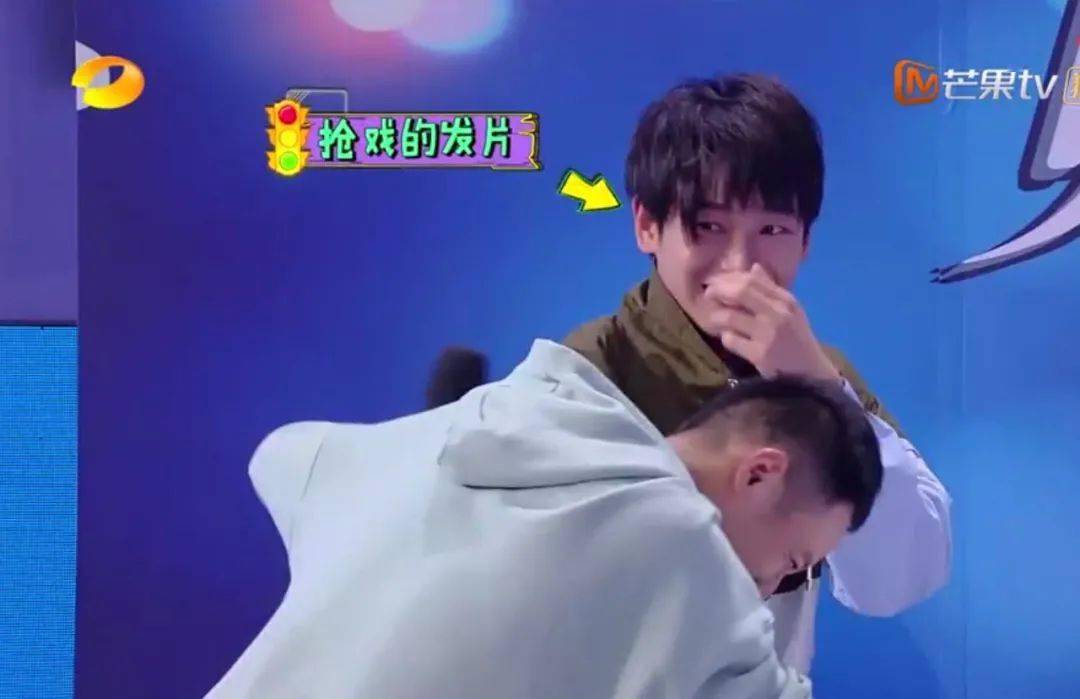 头发|突然就秃了,有什么比假发片更管用的单品吗?
