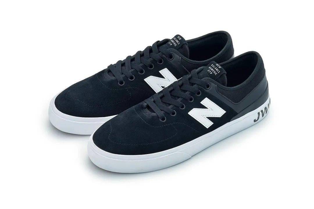 Scott|潮事 | Travis Scott 会抱着麦乐鸡块睡觉吗？