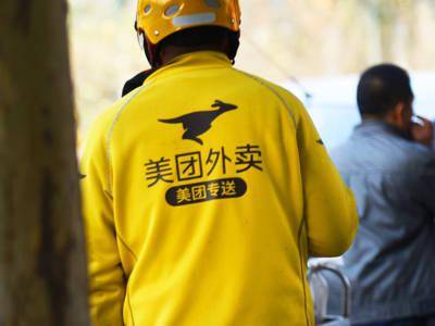 系统|美团外卖回应“骑手被困在系统里”：对系统的问题责无旁贷，将给骑手留出8分钟弹性时间