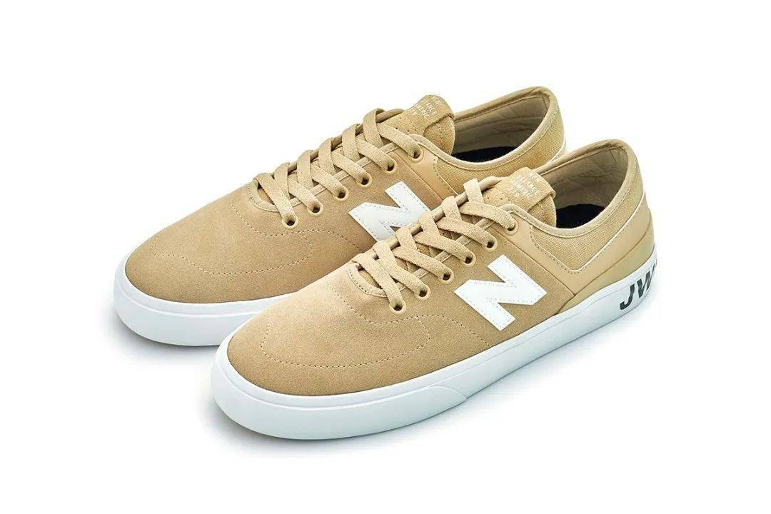 Scott|潮事 | Travis Scott 会抱着麦乐鸡块睡觉吗？