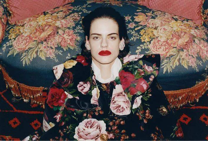 胶片|披上浪漫主义的头纱！Vogue、T Magazine争相合作，Jens Ingvarsson带你领略胶片质感带来的纯净与复古
