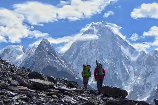 除了世界之巅亚洲还有哪些高山难以攀登和逾越你知道吗