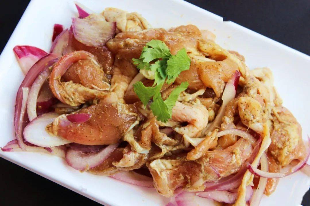 京皇|99元抢原价260元【京皇·南城石锅烤肉】2-3人餐！手切鲜牛/羊肉、风干肠、五花肉、鸡腿肉、鱼豆腐...