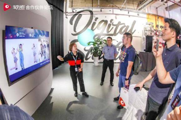 服务|聚焦“服务无处不在”，聚好看与合作伙伴共赢“电视”新赛道