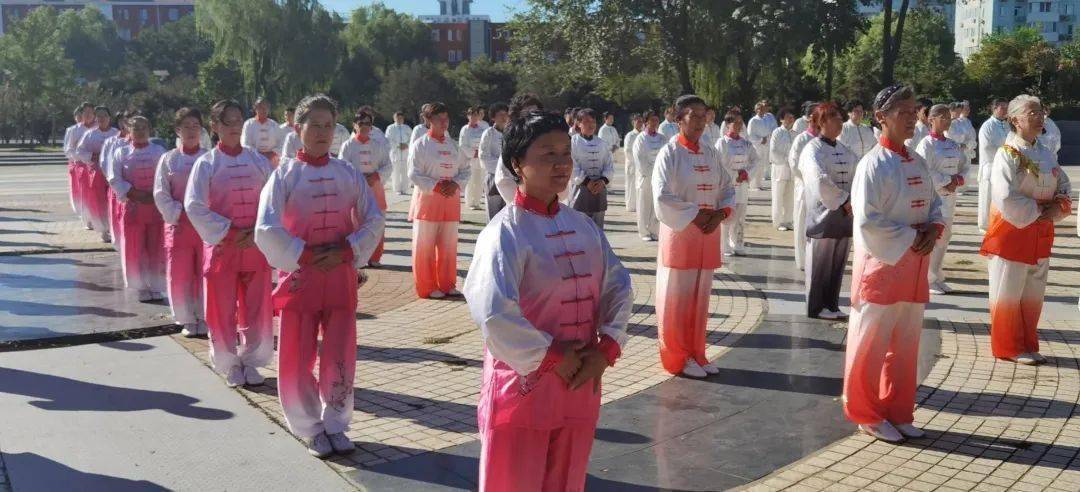 2020年世界健美排名_2019中国健美健身成绩辉煌,2020我们继续携美前行!