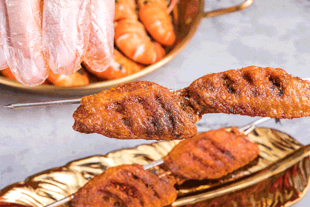 直降199元现钓现吃这辈子没吃过这么鲜活的大大大虾两人份套餐4折起