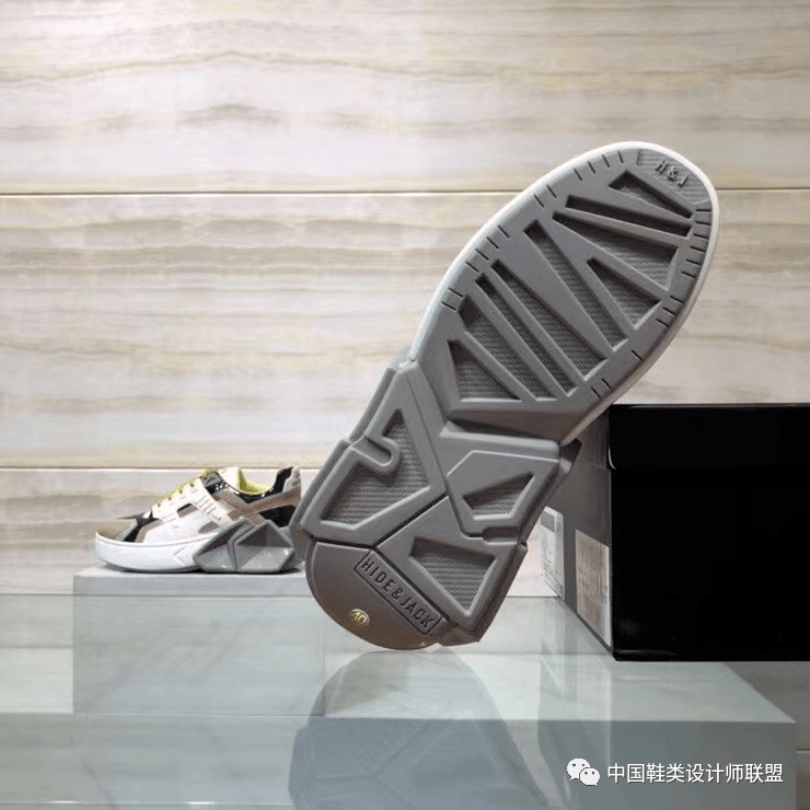 品牌|鞋图丨这么多品牌特步款式让人眼前一亮