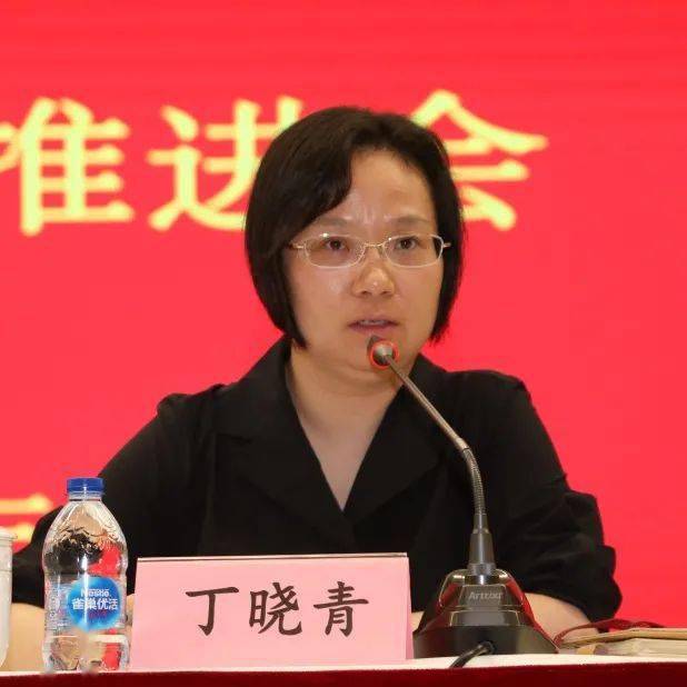 人口普查领导_人口普查