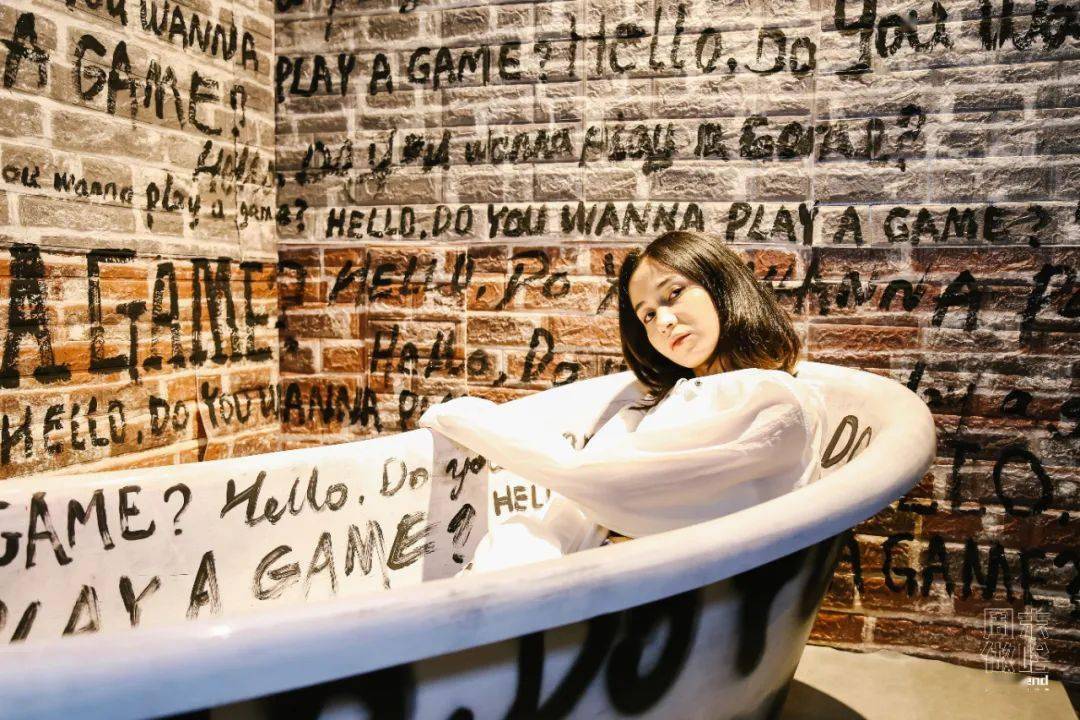 20周年|initial携手NYLON在美术馆里办了个密室？不止烧脑还出片！