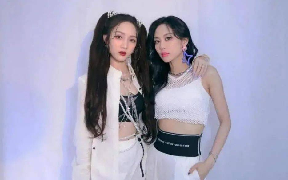 Slay|Slay全场的佳霏姐妹，想不到还有这一面？