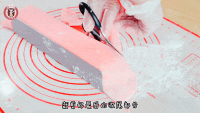 水蜜桃|用1颗水蜜桃做出的神仙甜品『人间水蜜桃』白玉卷